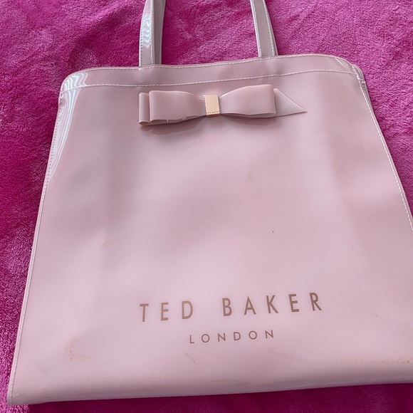 Ted Baker large tote - Picture 1 of 3